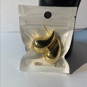 Gold Teardrop Earrings